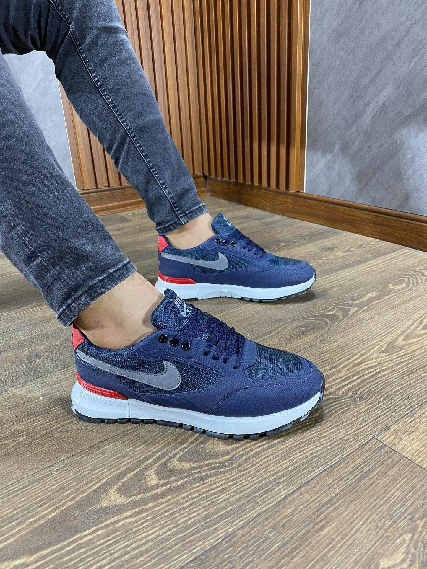 لي يحب الحطة dz-shoes المحطة