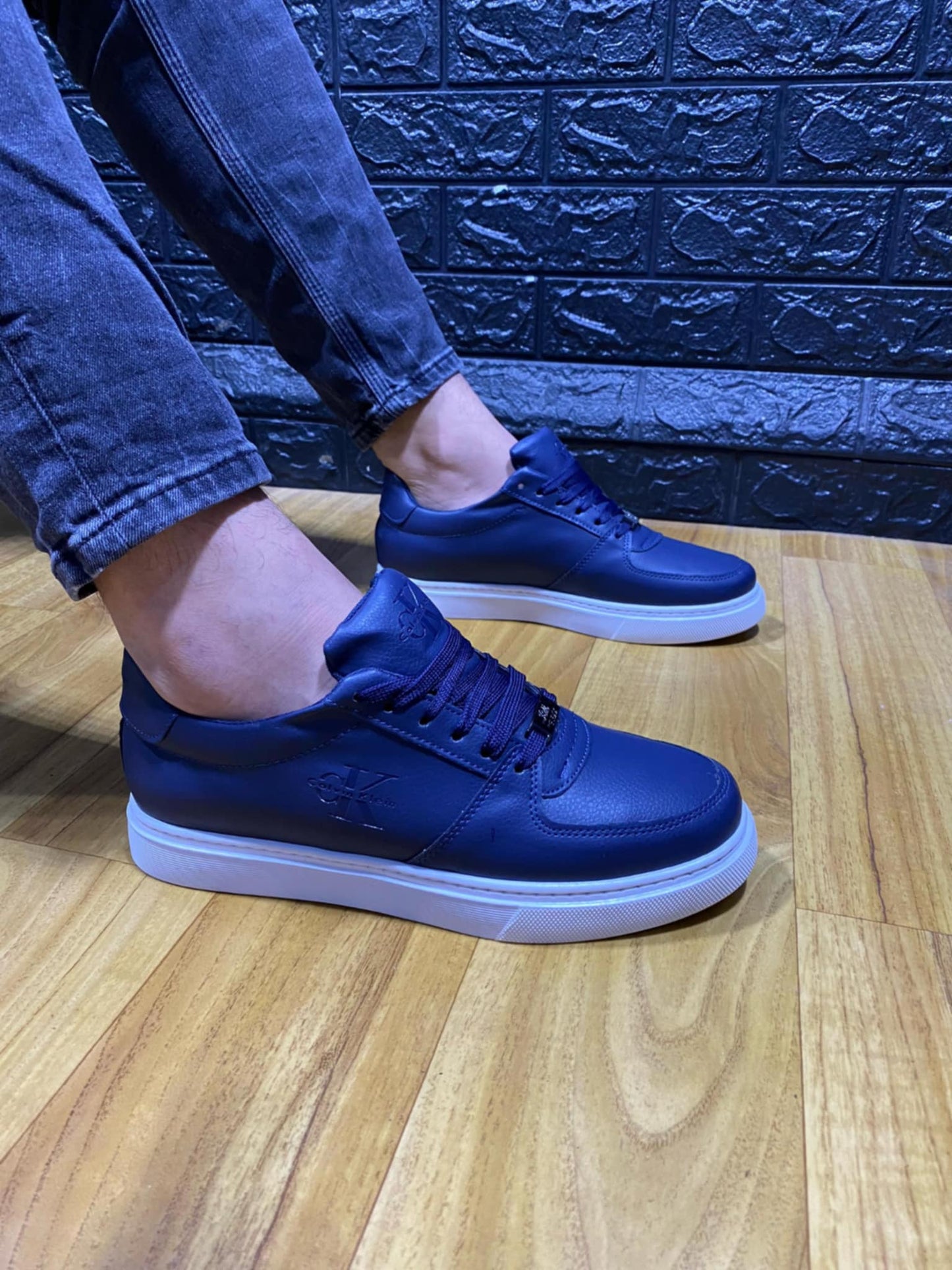 لي يحب الحطة dzshoes المحطة